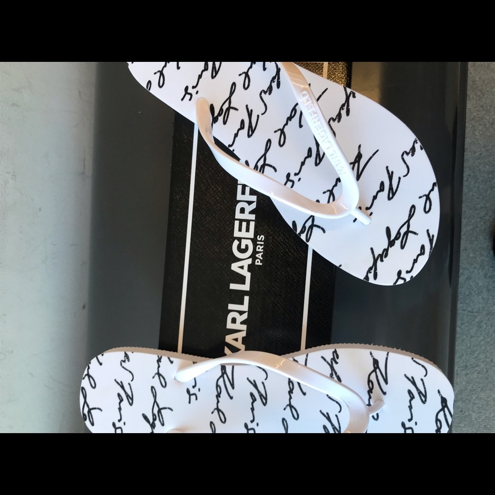 Gorgeous, Karl Lagerfeld Paris flip flops ❤️ - Picture 4 of 5